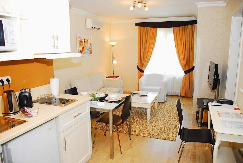 La Palace Suites Sisli Estambul Exterior foto